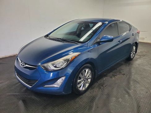 Used 2015 Hyundai Elantra SE w/ Option Group 02 image 1