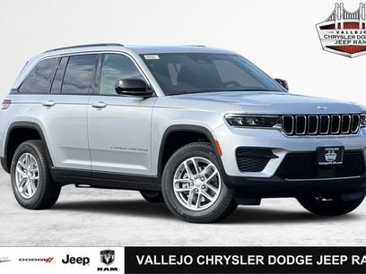 New 2025 Jeep Grand Cherokee Laredo X w/ Luxury Tech Group I