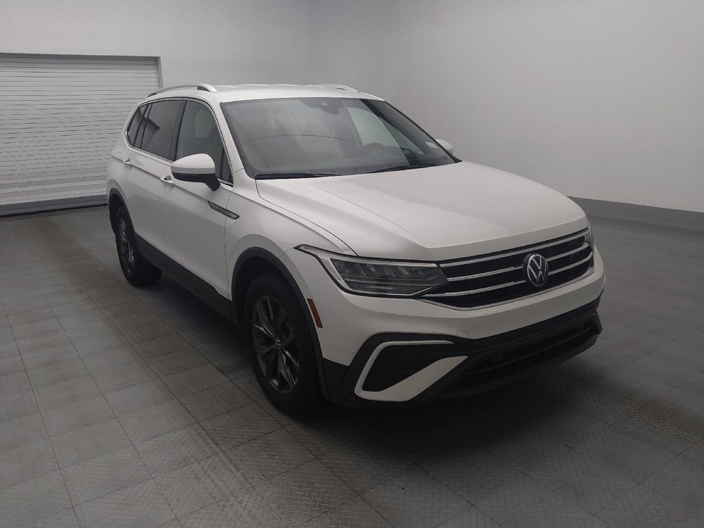 Used 2023 Volkswagen Tiguan SE FWD image 13