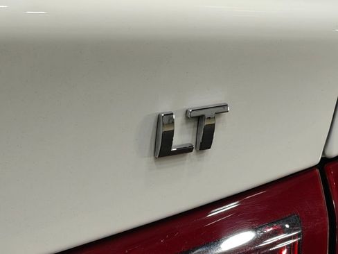 Used 2022 Chevrolet Malibu LT image 45