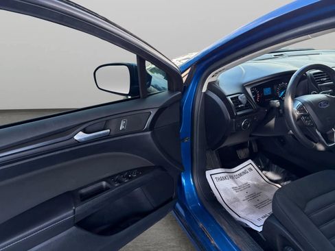 Used 2018 Ford Fusion S w/ Equipment Group 101A FWD image 11