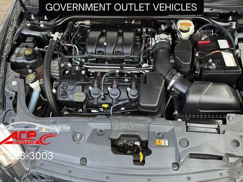 Used 2015 Ford Taurus Police Interceptor AWD image 9