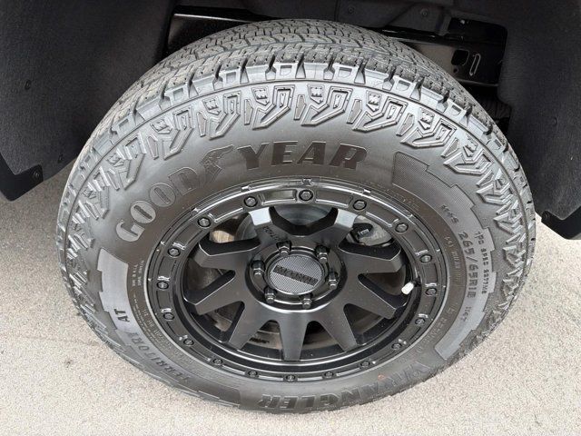 Used 2024 GMC Canyon AT4 AWD/4WD image 31