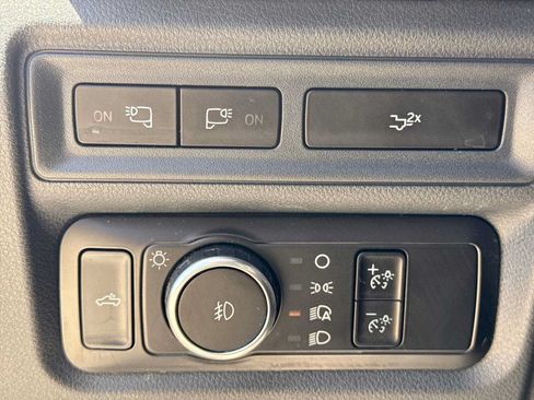 Certified 2022 Ford F150 XLT w/ Equipment Group 302A High AWD/4WD image 25