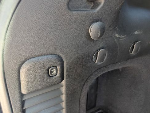 Used 2014 Jeep Grand Cherokee Limited w/ Luxury Group II image 14