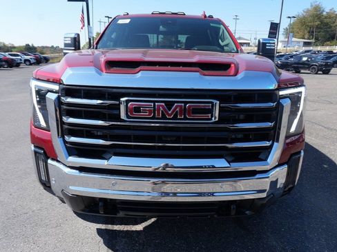 New 2025 GMC Sierra 2500 SLT w/ SLT Premium Package AWD/4WD image 2