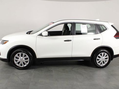 Certified 2019 Nissan Rogue S FWD image 12