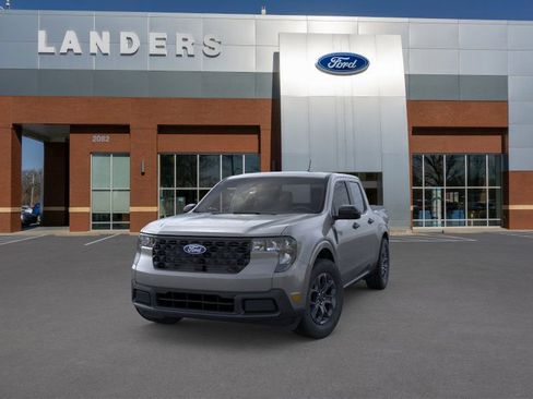 New 2025 Ford Maverick XLT w/ XLT Luxury Package image 2