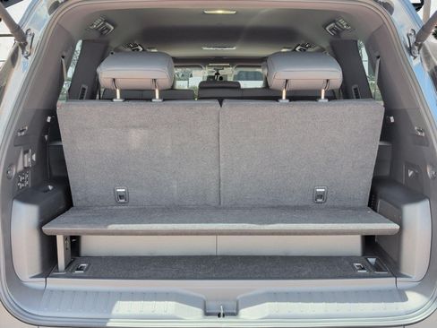New 2026 Lexus LX 700h Luxury AWD/4WD image 28
