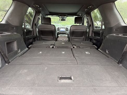 Used 2021 Ford Expedition XLT RWD image 20