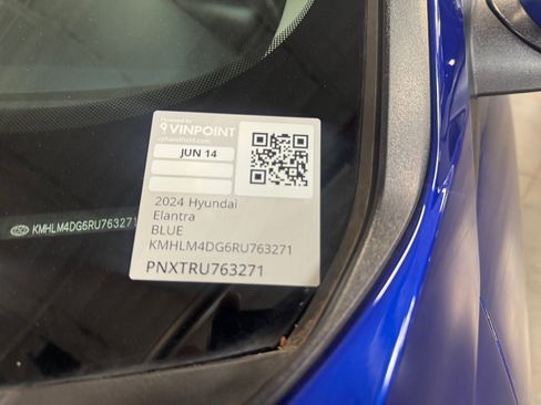 Used 2024 Hyundai Elantra SEL FWD image 24