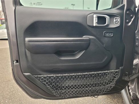 Used 2020 Jeep Wrangler Rubicon image 18