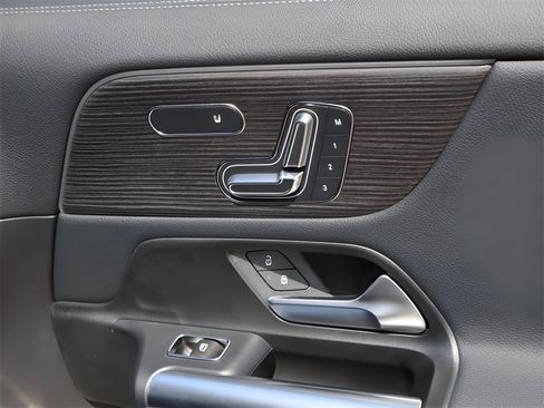 New 2026 Mercedes-Benz GLA 250 4MATIC image 14