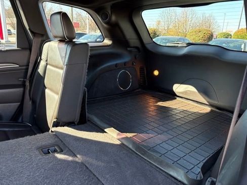 Used 2018 Jeep Grand Cherokee Overland image 20