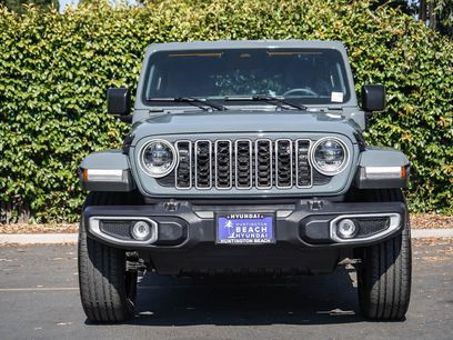 Used 2025 Jeep Wrangler Unlimited Sahara w/ Safety Group