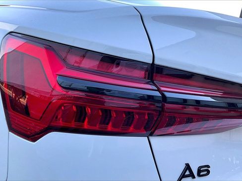 Used 2022 Audi A6 Premium Plus w/ Premium Plus Package image 23