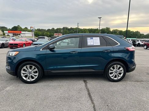 Used 2020 Ford Edge Titanium FWD image 4
