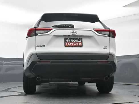 Certified 2023 Toyota RAV4 LE AWD/4WD image 31