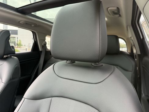 New 2026 Kia Sportage SX image 28