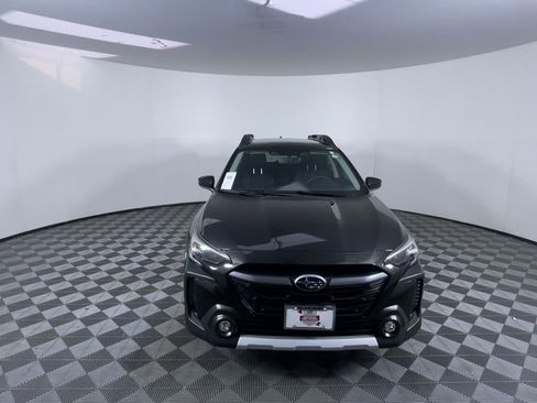 Used 2023 Subaru Outback Limited XT image 3