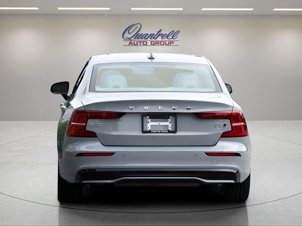 Used 2024 Volvo S60 B5 Plus AWD/4WD image 5