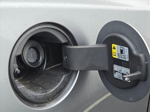 Used 2020 Chevrolet Camaro ZL1 image 31