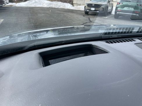 Used 2020 MAZDA MAZDA3 Hatchback w/ Premium Package image 28