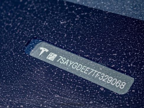 Used 2026 Tesla Model Y Long Range image 85