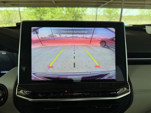 Used 2025 Jeep Compass Limited w/ Elite Group image 14