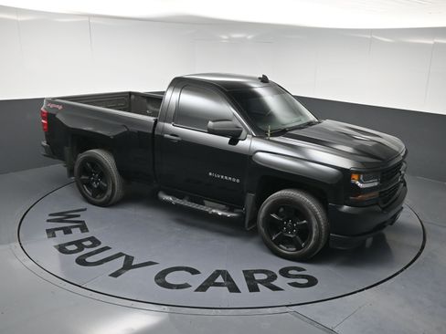 Used 2017 Chevrolet Silverado 1500 W/T w/ Black Out Edition image 32