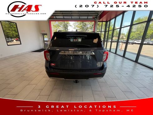 Used 2021 Ford Explorer XLT w/ Equipment Group 202A AWD/4WD image 5