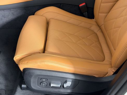 New 2026 BMW X5 sDrive40i w/ M Sport Package image 12