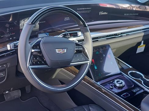 New 2026 Cadillac Escalade Platinum Sport w/ LPO, ONYX Package image 9