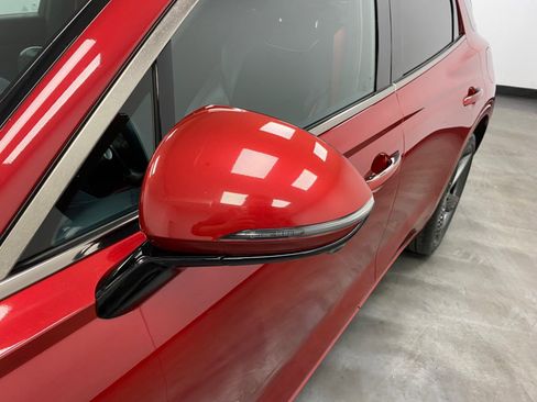 Used 2023 Genesis GV70 2.5T w/ Sport Prestige Package image 12