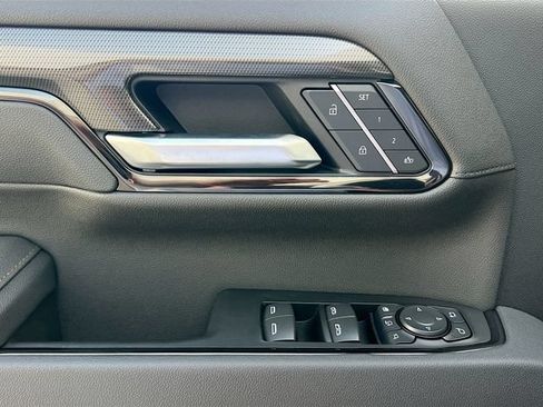 New 2026 GMC Sierra 2500 AT4 w/ AT4 Premium Plus Package AWD/4WD image 13
