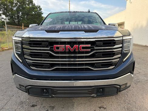 Used 2023 GMC Sierra 1500 SLT w/ SLT Premium Package AWD/4WD image 7