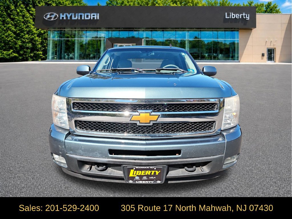 Used 2010 Chevrolet Silverado 1500 LTZ w/ LTZ Plus Package AWD/4WD image 9