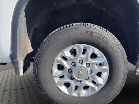 Certified 2022 Chevrolet Silverado 2500 LT w/ All Star Edition image 25