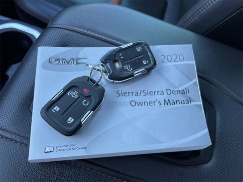 Used 2020 GMC Sierra 1500 AT4 w/ AT4 Carbonpro Edition image 44