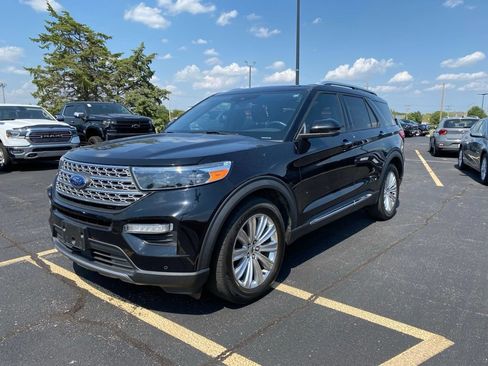 Used 2020 Ford Explorer Limited w/ Class III Trailer Tow Package RWD image 3