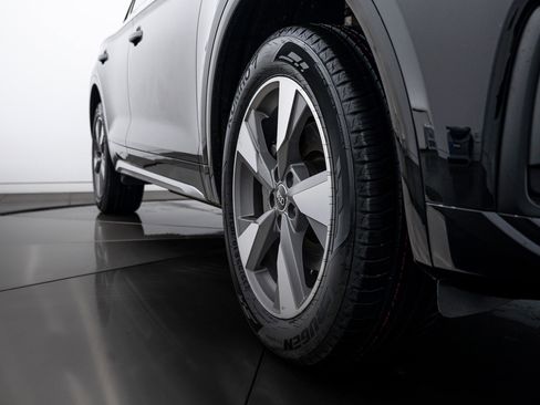 Certified 2023 Audi Q5 2.0T Premium w/ Convenience Package image 18