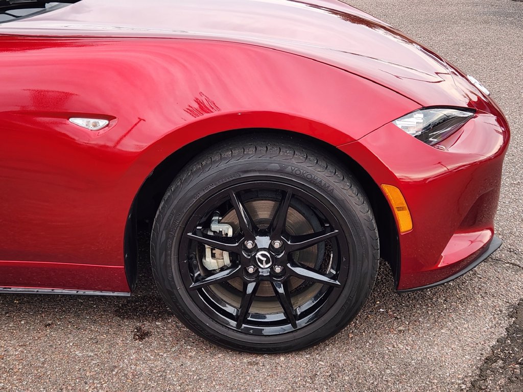 Used 2021 MAZDA MX-5 Miata Sport RWD image 29