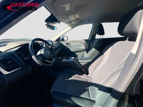 Used 2021 Nissan Rogue S FWD image 26