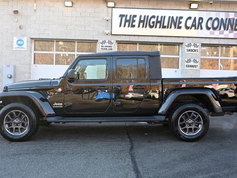 Used 2020 Jeep Gladiator Overland w/ Cold Weather Group image 2