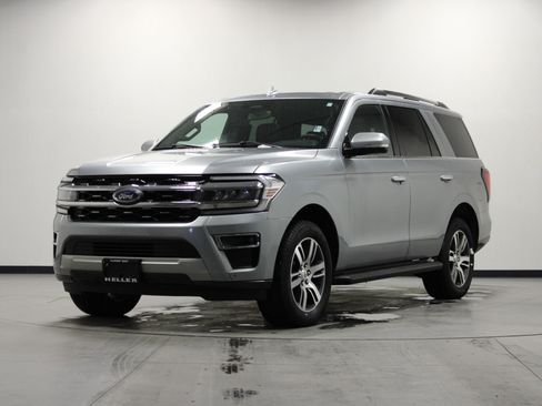 Used 2024 Ford Expedition Limited image 8