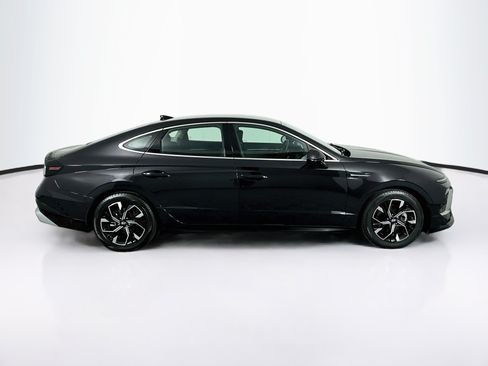 Used 2025 Hyundai Sonata SEL AWD/4WD image 10