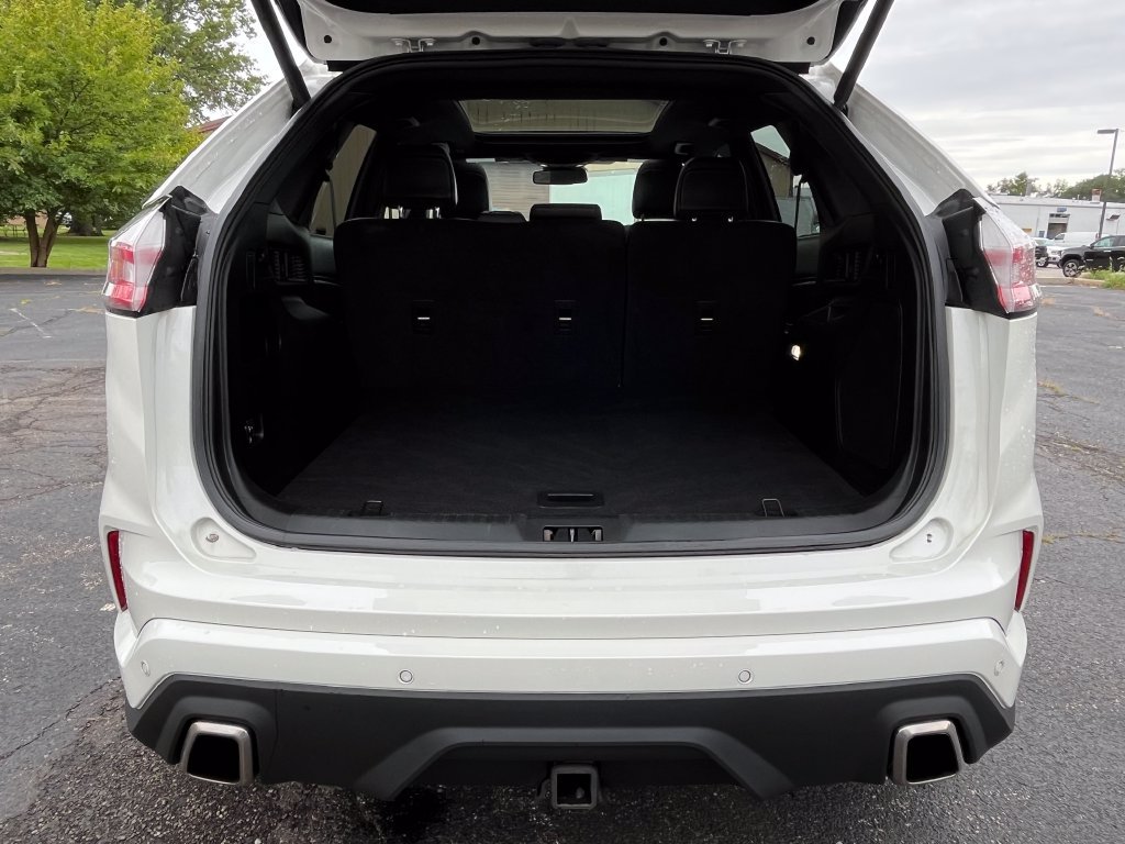 Used 2023 Ford Edge ST AWD/4WD image 5