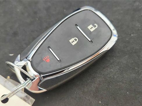 Used 2020 Chevrolet Equinox LS w/ LS Convenience Package FWD image 21