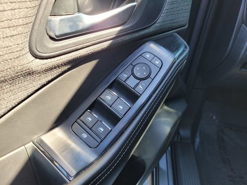Used 2023 Nissan Rogue SV FWD image 26