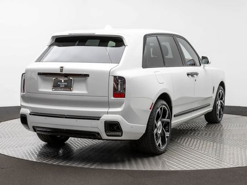 New 2027 Rolls-Royce Cullinan Black Badge AWD/4WD image 25